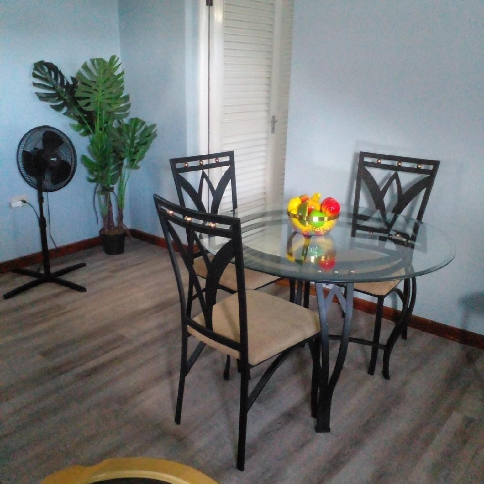 Czar'S Citadel-2 Bedroom Apt 23E At Columbus Heights Ocho Rios Esterno foto